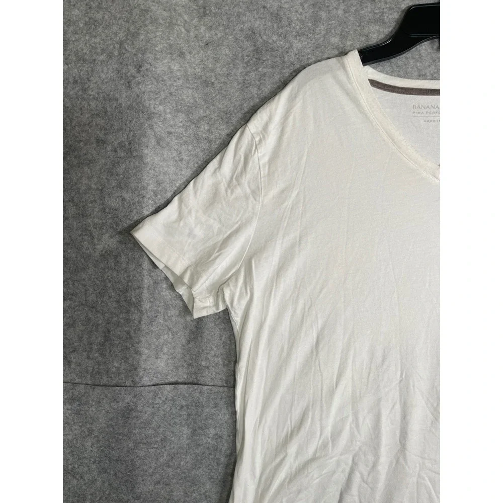 Banana Republic Pima Performance‎ Tee Mens Large White V-Neck Short Sleeve Shirt